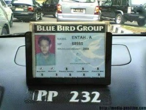 nama lucu unik ngakak