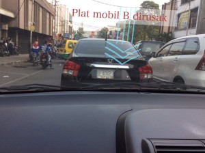 @dreamzealand @PRFMnews mobil depan saya dirusak platnya.. Bobotoh persib bikin ricuh dan jadi kesempatan untuk berbuat kriminal!! 