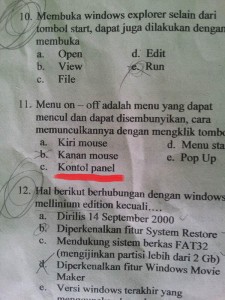 @kimtaevie 02/11/2014 16:54:04 WIB typo parah"@sjdonghai: Anjer ngakak“@BarbieJESS18: fatal yaampunnn /.\ RT @b2stgtk Typo nih yg bikin soal ~(˘▾˘)~