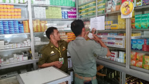 dinas segel apotek