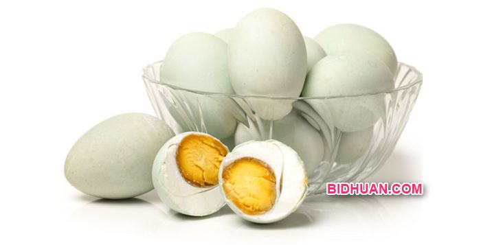 Manfaat Telur Asin, Proses Pembuatan, Kandungan Nutrisi dan Bahayanya