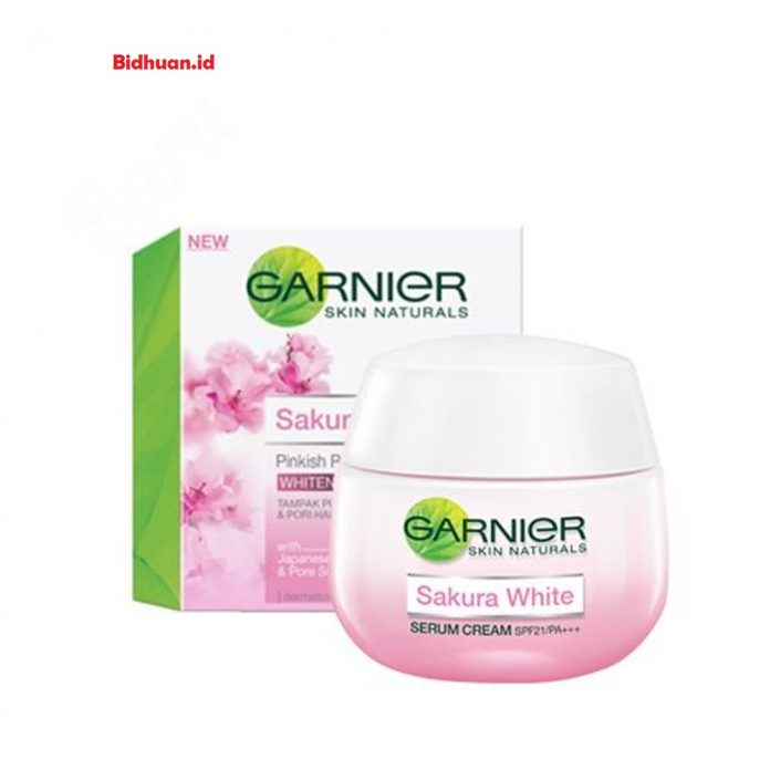 Garnier Sakura White Pinkish Radiance Whitening Cream SPF21